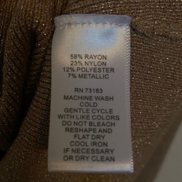 Cable & Gauge Top Light Sweater Gold Long Sleeve Dressy Size Medium - Picture 5 of 6